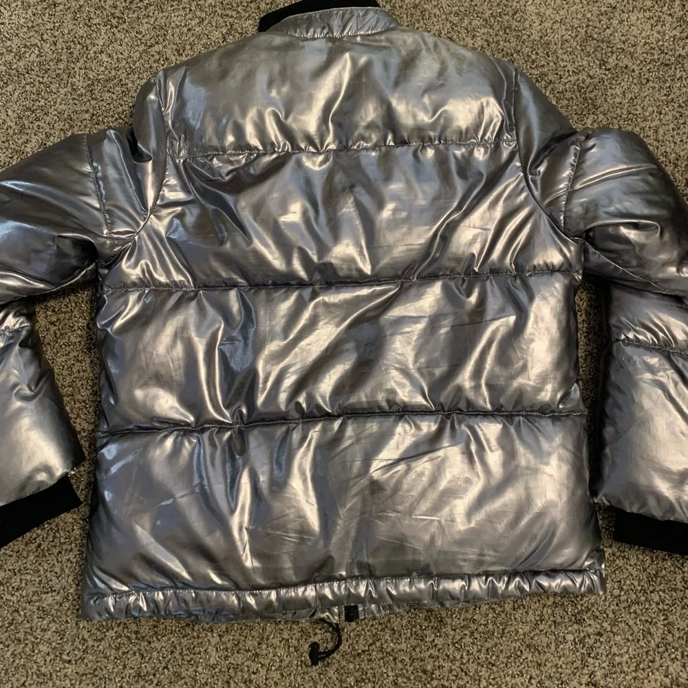 Silver UGG Izzie Puffer Jacket - Picture 14 of 15